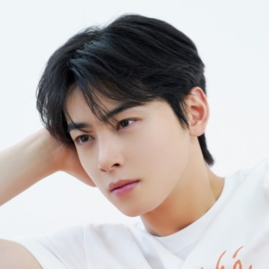 astro-cha-eunwoo-profile.jpg