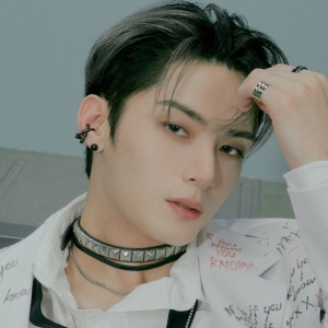 omega-x-hangyeom-profile.jpg